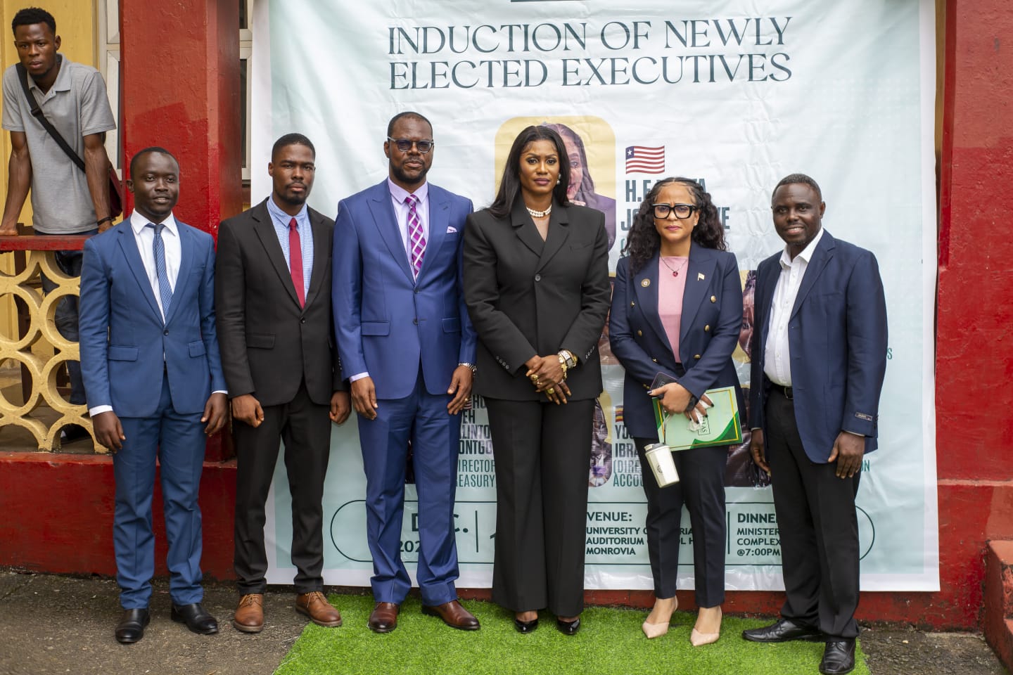 Image gallery marquee